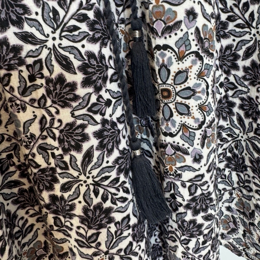 American Eagle Dress Womens XL Floral Boho Crochet Lace Black White Mini Flowy - Picture 4 of 9